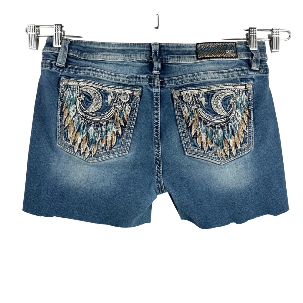 Miss Me Chloe boot denim Shorts sz 34 Embroidered cow girl distressed western